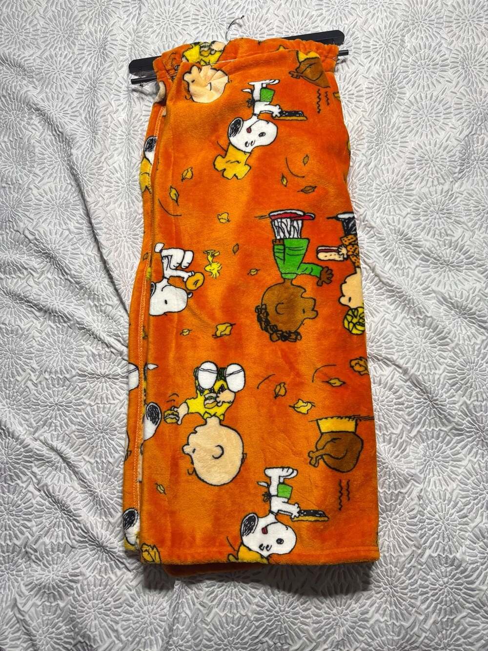 Peanuts Snoopy Charlie Brown Fall Thanksgiving Soft Plush Throw Blanket 50Wx70L